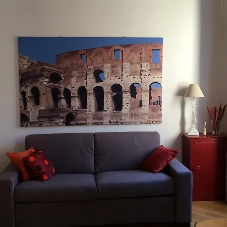 Holiday Colosseum